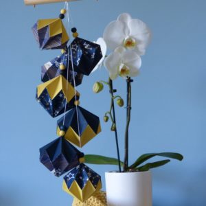 Grappe de diamants bleu marine et jaune